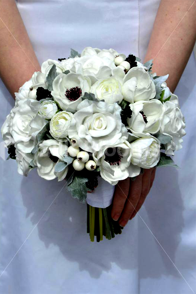 Black and White Wedding Bouquets  Ideas, Images 2017