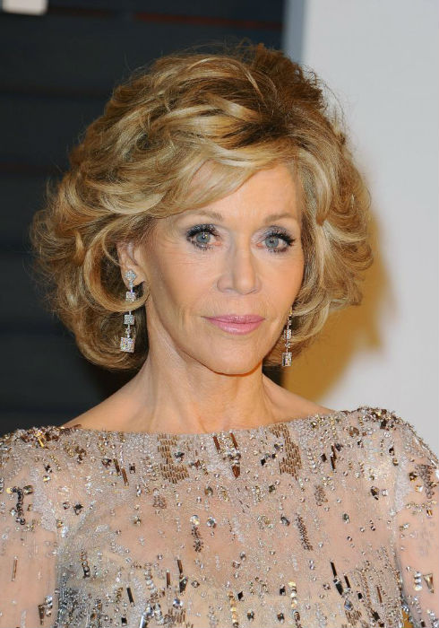 Jane Fonda Haircuts Shaggy Bobs Womanly Waves And The Klute