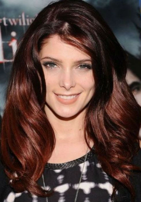 44 HQ Images Light Auburn Color Hair / 25 Best Auburn Hair Color Shades of 2020 Are Here